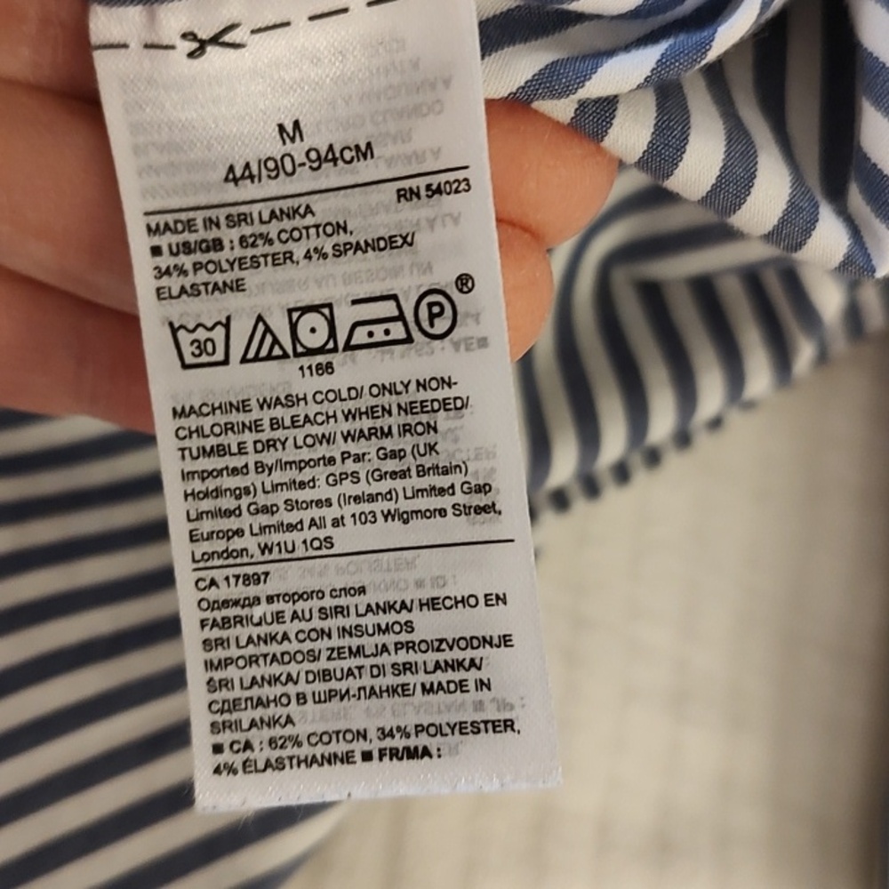 Banana Republic Navy and White Striped Dress Shirt with Red Lip Pattern - Picture 5 of 5